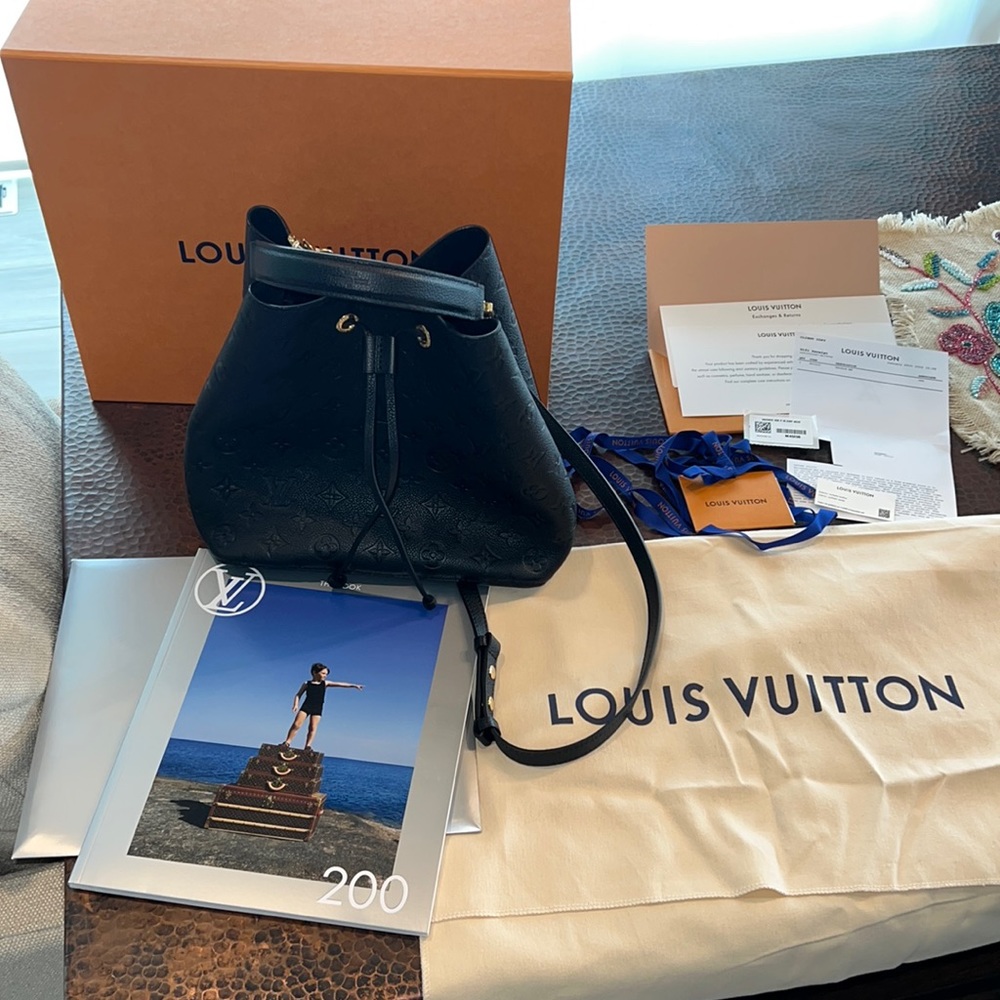 Louis Vuitton NeoNeo MM